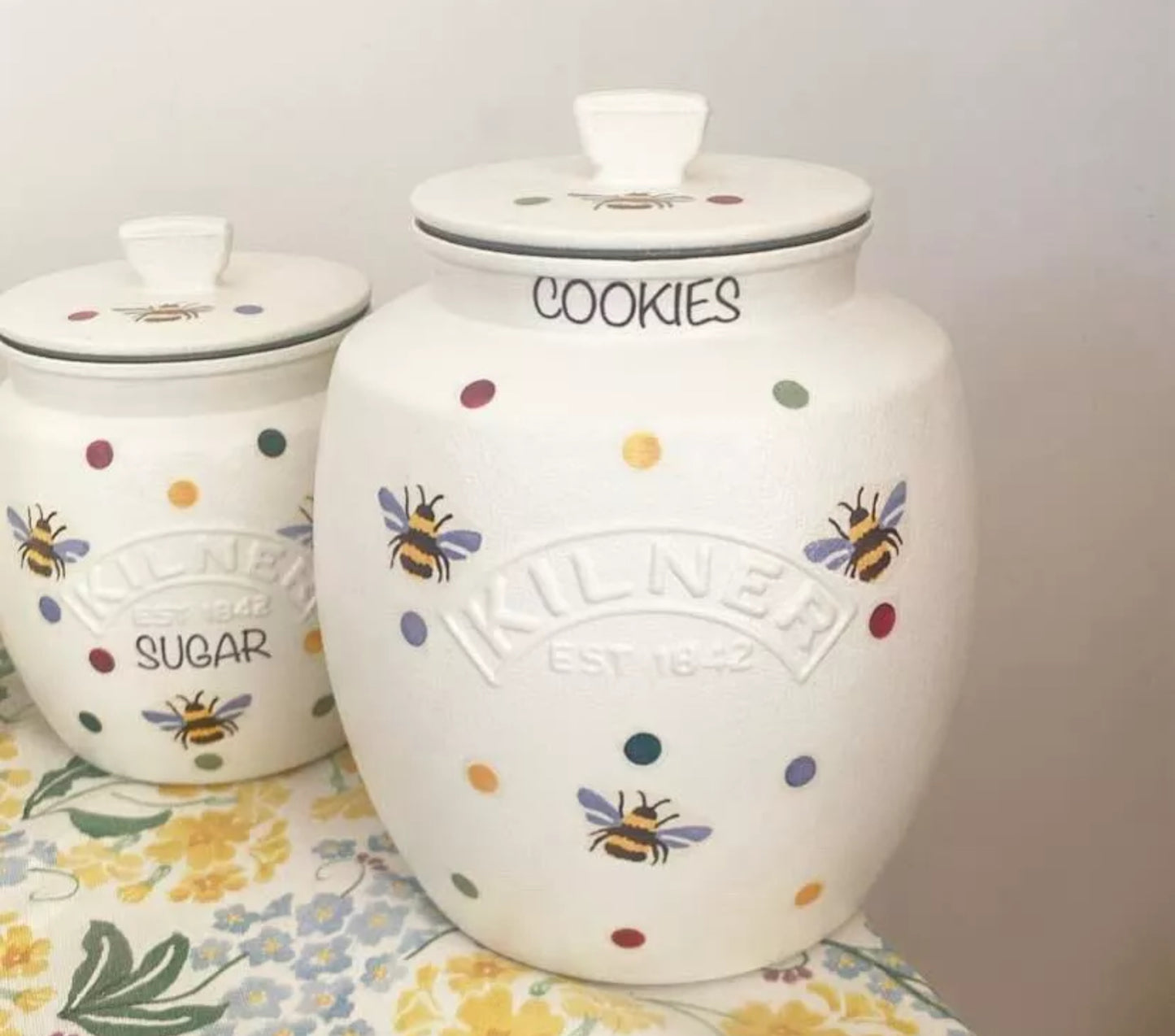 Emma Bridgewater inspired Polka dot bee kilner cookie biscuit jar