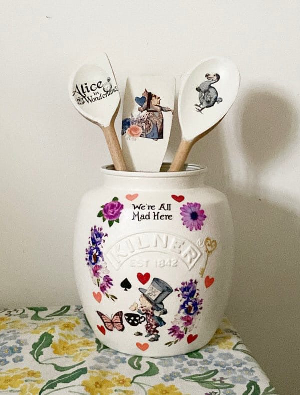 Alice in wonderland hearts mad hatters tea party kilner utensils jar